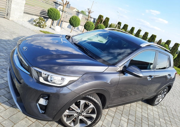 Kia Stonic cena 59800 przebieg: 93000, rok produkcji 2019 z Trzemeszno małe 497